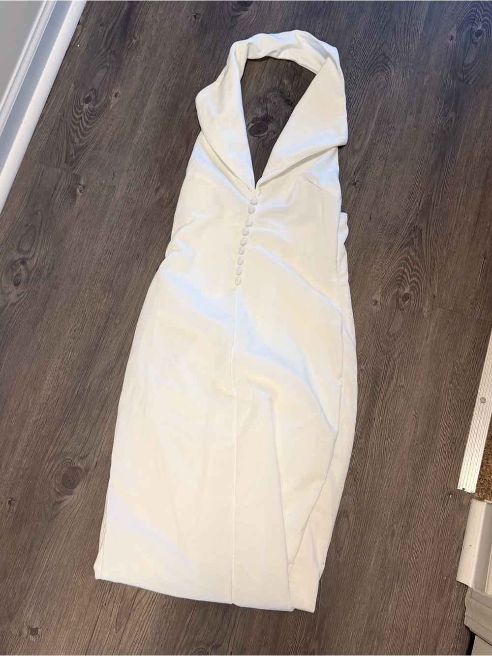 SHEIN White Halter Wedding Dress with Button-Front Detail